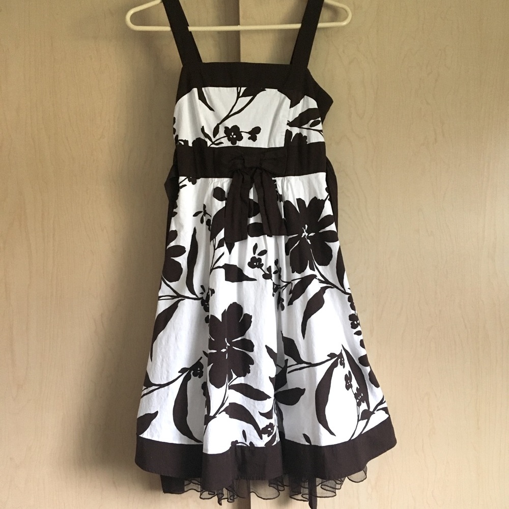 Brown and white summer dress